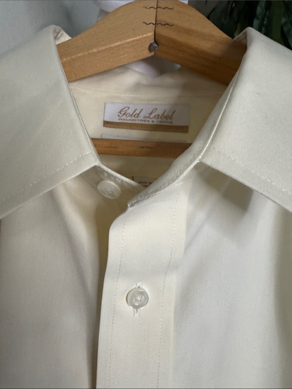 Roundtree & Yorke Gold Label Classic Light Yellow Dress Shirt Men's Size 17 1/2 - Picture 2 of 12